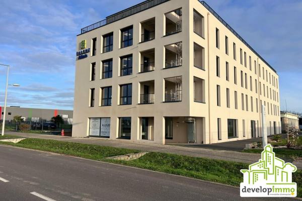 Bureaux neufs à louer - 763 m² divisibles - Vente et location de locaux et bureaux en Normandie