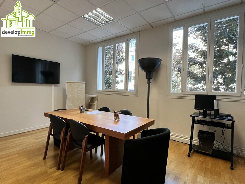 BUREAU 200 m² Centre-ville de CAEN BUREAU 200 m² Centre-ville de CAEN