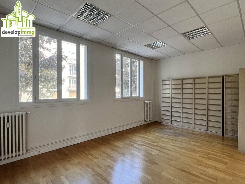 BUREAU 200 m² Centre-ville de CAEN BUREAU 200 m² Centre-ville de CAEN