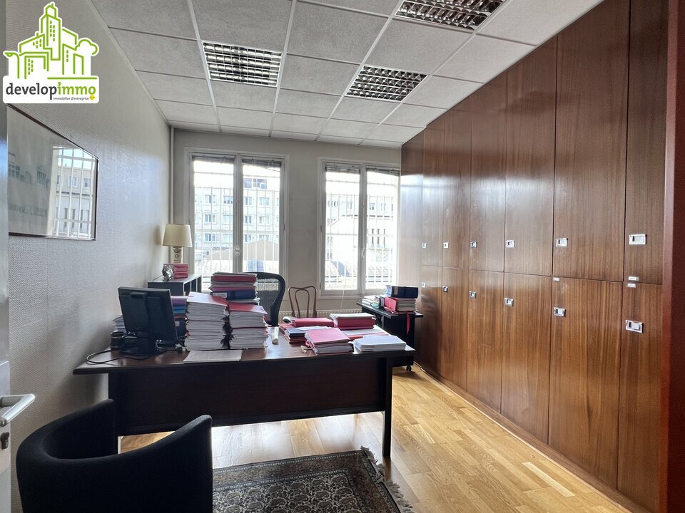 BUREAU 200 m² Centre-ville de CAEN BUREAU 200 m² Centre-ville de CAEN