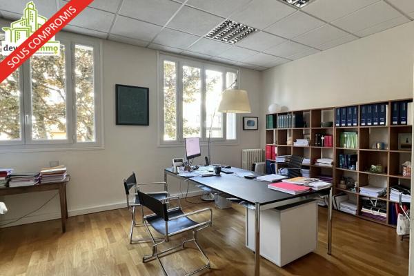 BUREAU 200 m² Centre-ville de CAEN - Vente et location de locaux et bureaux en Normandie