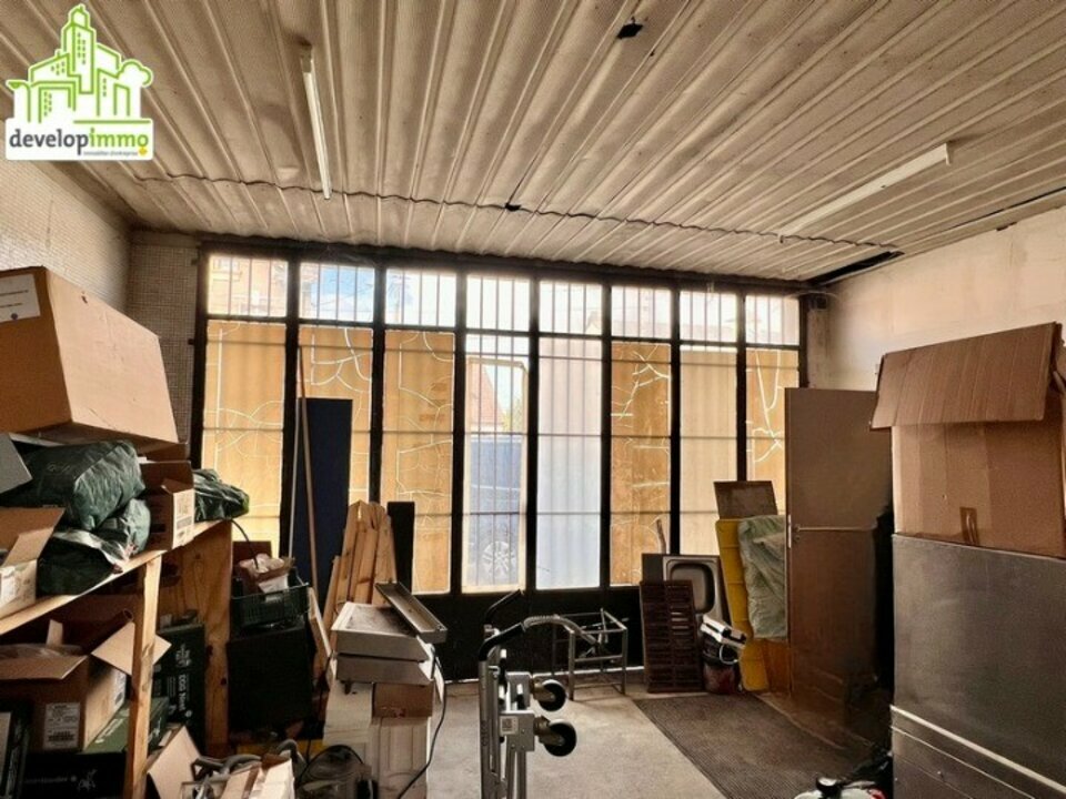 MURS COMMERCIAUX LIBRES MURS COMMERCIAUX LIBRES