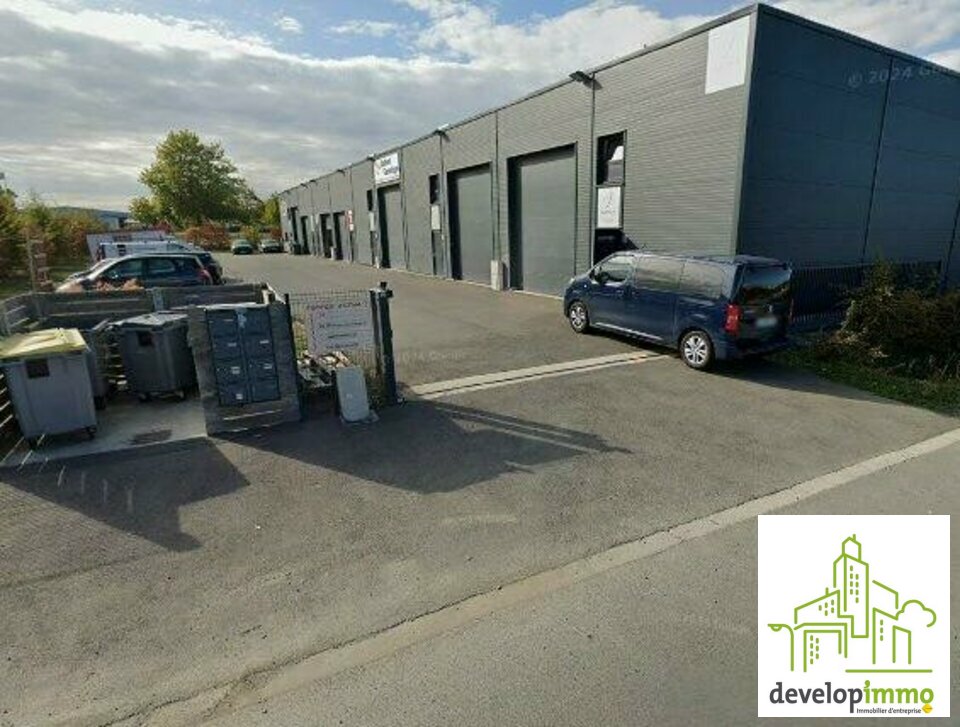 Cellule d'activité d'environ 99 m² à louer Cellule d'activité d'environ 99 m² à louer