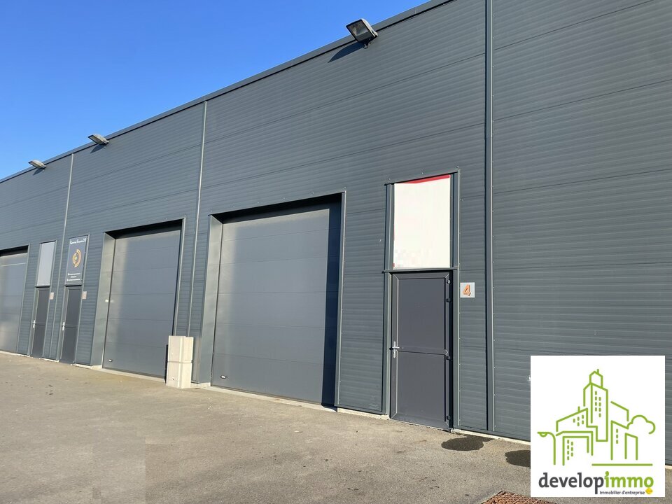 Cellule d'activité d'environ 99 m² à louer Cellule d'activité d'environ 99 m² à louer