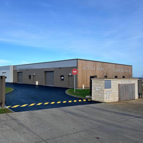 Local d'activité - DOUVRES LA DELIVRANDE - 109 m² - Photographie